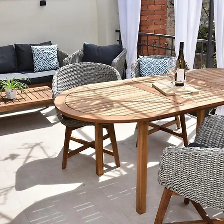 Old Town Hidden With Terrace شقة روفينج